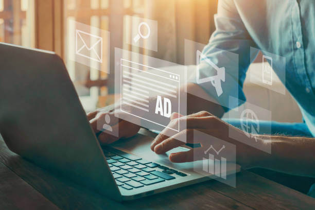 When Looking To Advertise A New Business Online, What Is One Of The Major Benefits Of Display Ads?